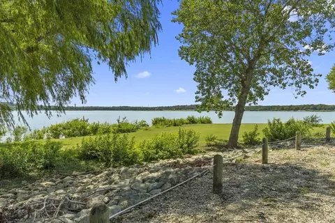 View/Area - 6517 Adderly Rd, Pilot Point, TX 76258 photo 8 of 9