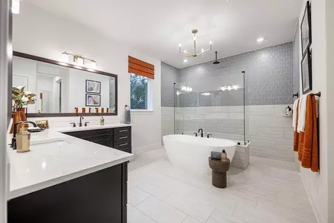 Bath - 1127 Sirockham Blvd, Bulverde, TX 78163 photo 6 of 6