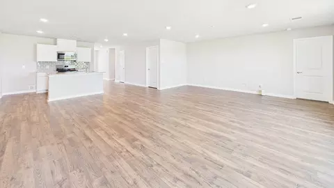 Living - 146 Grazin Ct, Duson, LA 70529 photo 3 of 3