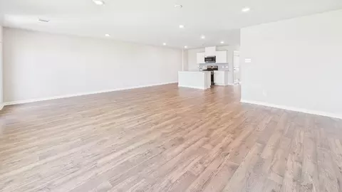 Living - 146 Grazin Ct, Duson, LA 70529 photo 1 of 3