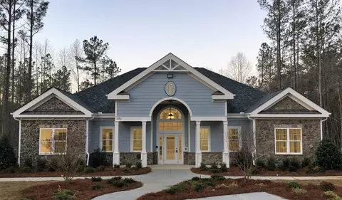 Exterior - 224 Forest Valley Dr, Spring Lake, NC 28390 photo 10 of 10