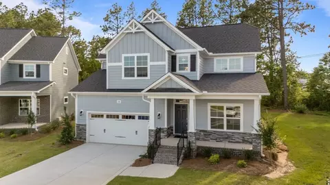 Exterior - 224 Forest Valley Dr, Spring Lake, NC 28390 photo 4 of 10