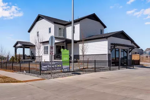 Exterior - 20736 E 57th Dr, Aurora, CO 80019 photo 16 of 22