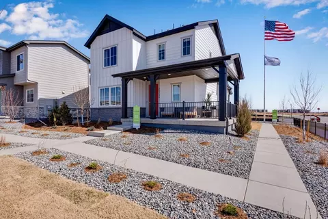 Exterior - 20736 E 57th Dr, Aurora, CO 80019 photo 4 of 22
