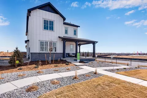 Exterior - 20736 E 57th Dr, Aurora, CO 80019 photo 3 of 22