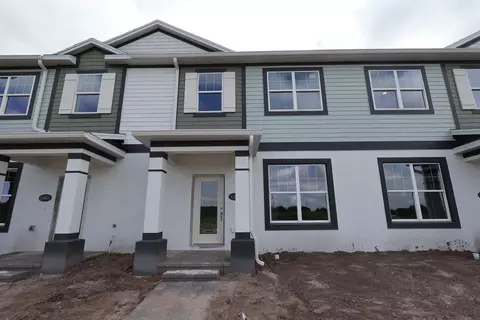 Exterior - 1369 Hyde St, Saint Cloud, FL 34771 photo 4 of 7