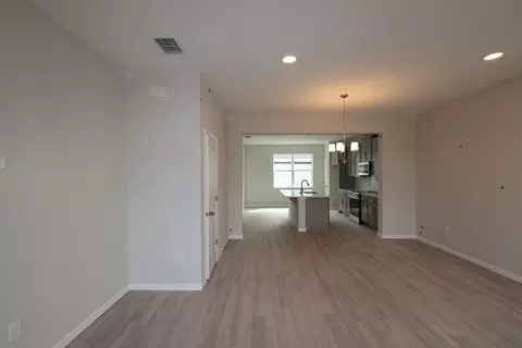 Living - 1369 Hyde St, Saint Cloud, FL 34771 photo 1 of 4