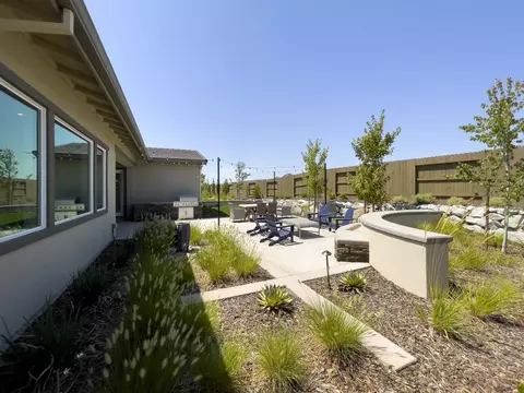 Exterior - 3092 Grindstone Dr, Lincoln, CA 95648 photo 4 of 12