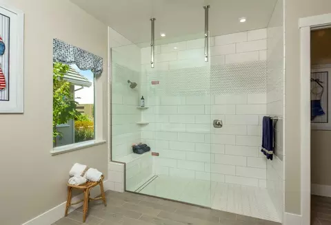 Bath - 3092 Grindstone Dr, Lincoln, CA 95648 photo 2 of 7
