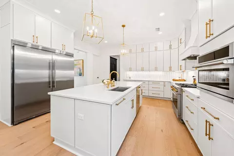 Kitchen - 18 E Captain Fritz Way, Freeport, FL 32439 photo 3 of 3