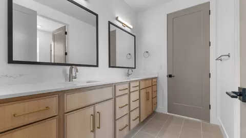 Bath - 718 N 1600 E, Salem, UT 84653 photo 1 of 7