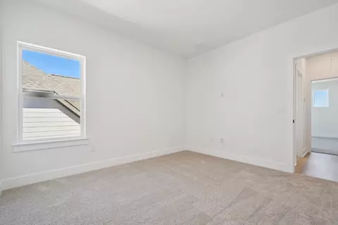 Bedroom - 122 Alvin Dr, Buda, TX 78610 photo 6 of 21