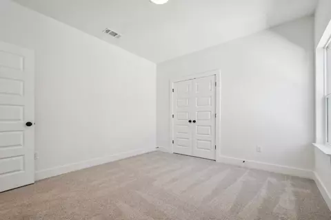 Bedroom - 122 Alvin Dr, Buda, TX 78610 photo 5 of 21