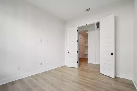 Bedroom - 122 Alvin Dr, Buda, TX 78610 photo 20 of 21