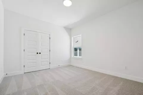 Bedroom - 122 Alvin Dr, Buda, TX 78610 photo 7 of 21