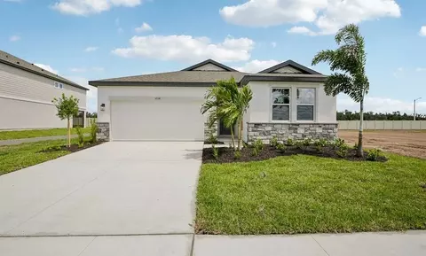 5958 Fresh Flora Dr, Wimauma, FL 33598