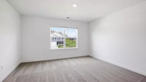Bedroom - 1002 Persimmon Holw, Greeneville, TN 37745 photo 1 of 17