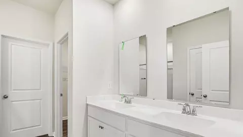 Bath - 1312 Parkside Ct, Conway, SC 29527 photo 1 of 3