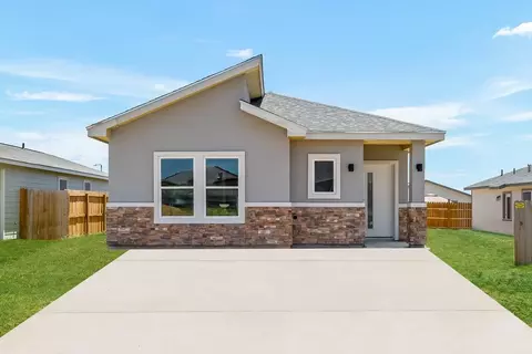 Exterior - 5309 Moses Loop, Laredo, TX 78046 photo 4 of 6