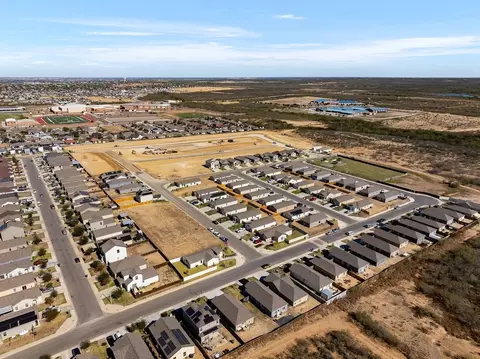 View/Area - 5309 Moses Loop, Laredo, TX 78046 photo 4 of 7
