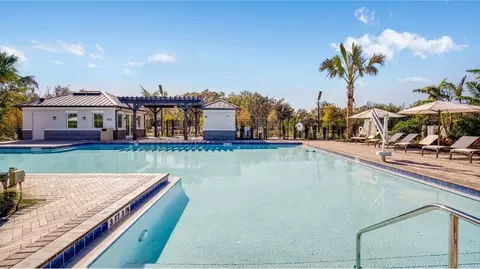 Exterior - 10441 Alder Green Dr, Riverview, FL 33578 photo 4 of 5