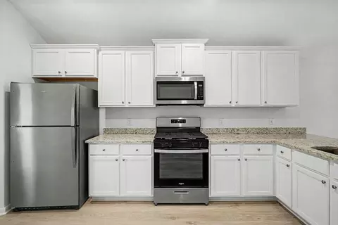 Kitchen - 275 Aplite Pass, Maxwell, TX 78656 photo 2 of 2