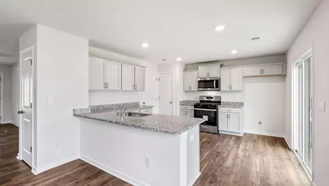 Kitchen - 309 Oak Ridge Rd, Clinton, SC 29325 photo 1 of 11