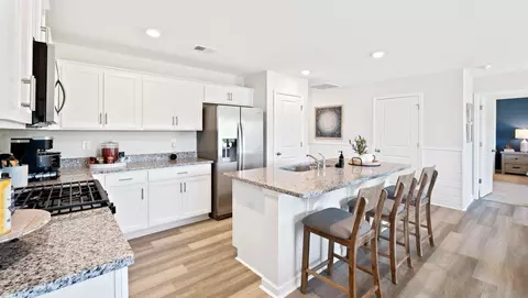 Kitchen - 309 Oak Ridge Rd, Clinton, SC 29325 photo 8 of 11