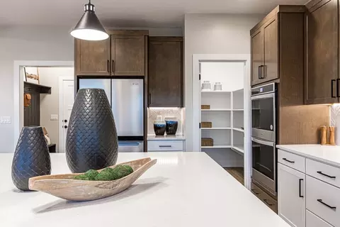 Kitchen - 916 E Harrier St, Eagle Mountain, UT 84005 photo 7 of 8