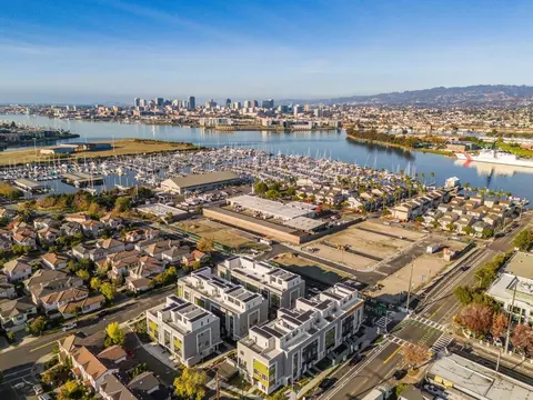 View/Area - 1679 Clement Ave, Alameda, CA 94501 photo 5 of 8