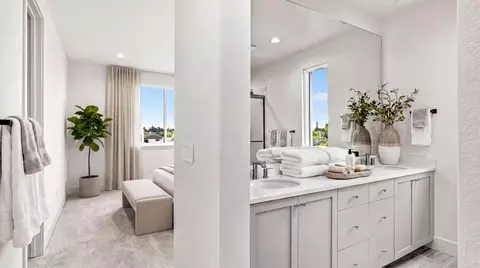 Bath - 1679 Clement Ave, Alameda, CA 94501 photo 2 of 5