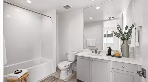 Bath - 1679 Clement Ave, Alameda, CA 94501 photo 1 of 5
