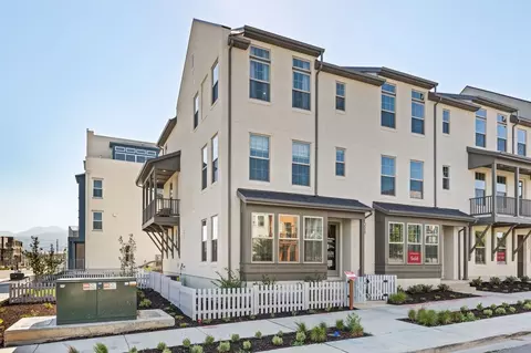 11028 S Lake Run Rd, South Jordan, UT 84009