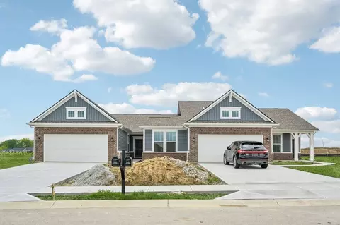 2190 Aviary Ln, Danville, IN 46122