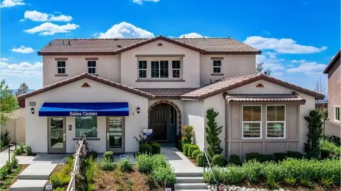 30959 Campania Rd, Highland, CA 92346