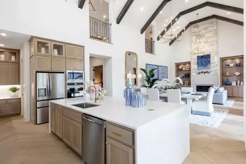 Kitchen - 2113 Tupelo Trl, Argyle, TX 76226 photo 4 of 11