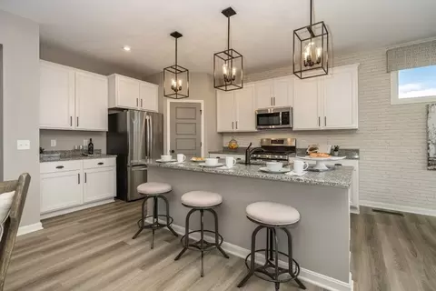 Kitchen - 6356 Ballast Rd, Galloway, OH 43119 photo 7 of 7