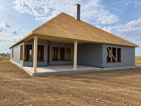 2412 Quartz St, Krum, TX 76249 photo 4