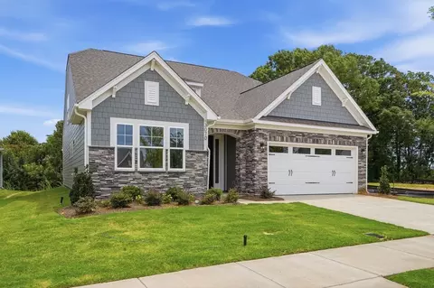 3070 Constitution Ln, Gastonia, NC 28056