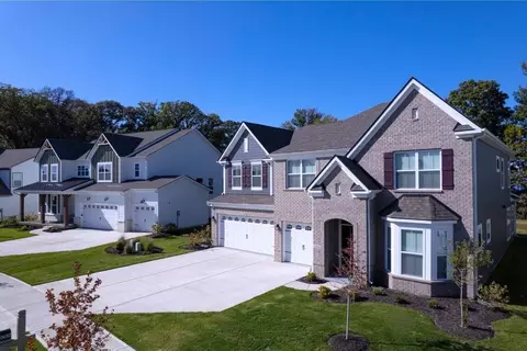 View/Area - 10461 Breadfruit Dr, Indianapolis, IN 46239 photo 2 of 8
