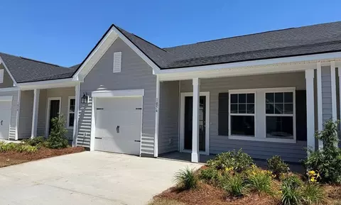 1056 Dusk Dr, Summerville, SC 29486