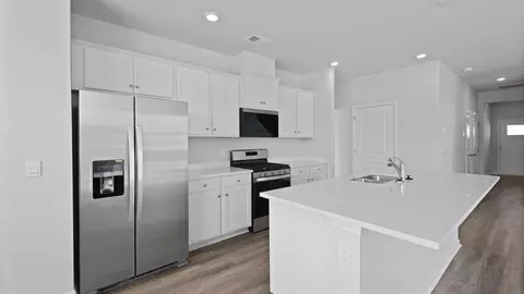 Kitchen - 314 Sweetspire St, Moncks Corner, SC 29461 photo 1 of 9