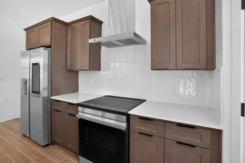Kitchen - 1034 Granite Dr W, Madera, CA 93636 photo 1 of 5