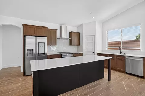 Kitchen - 1034 Granite Dr W, Madera, CA 93636 photo 2 of 5