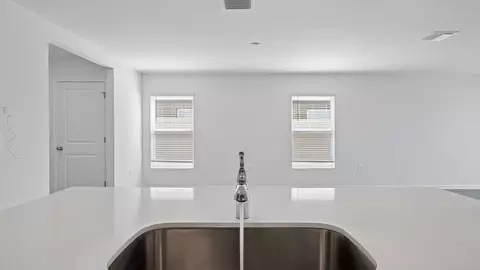 Kitchen - 4982 Eagle Rock Dr, Wimauma, FL 33598 photo 2 of 3