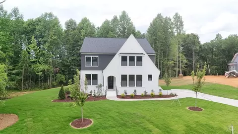 45 Addison Pond Ct, Zebulon, NC 27597