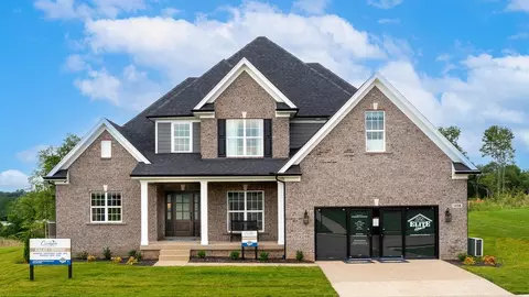 3100 Blasting Rock Dr, La Grange, KY 40031