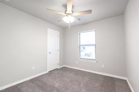 Bedroom - 2800 Heather Hvn, Moore, OK 73160 photo 6 of 15