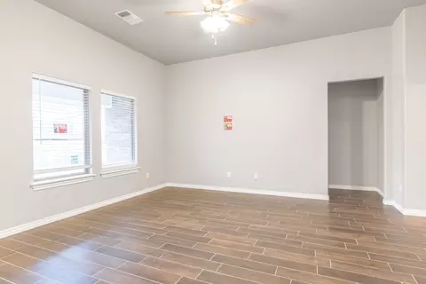 Living - 2800 Heather Hvn, Moore, OK 73160 photo 7 of 10