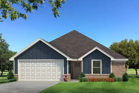 Exterior - 2800 Heather Hvn, Moore, OK 73160 photo 4 of 17